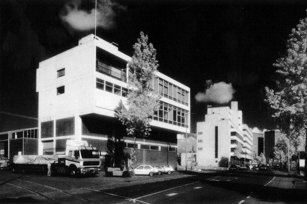 Kantoren en dienstwoningen Oranje Lijn, 1989
